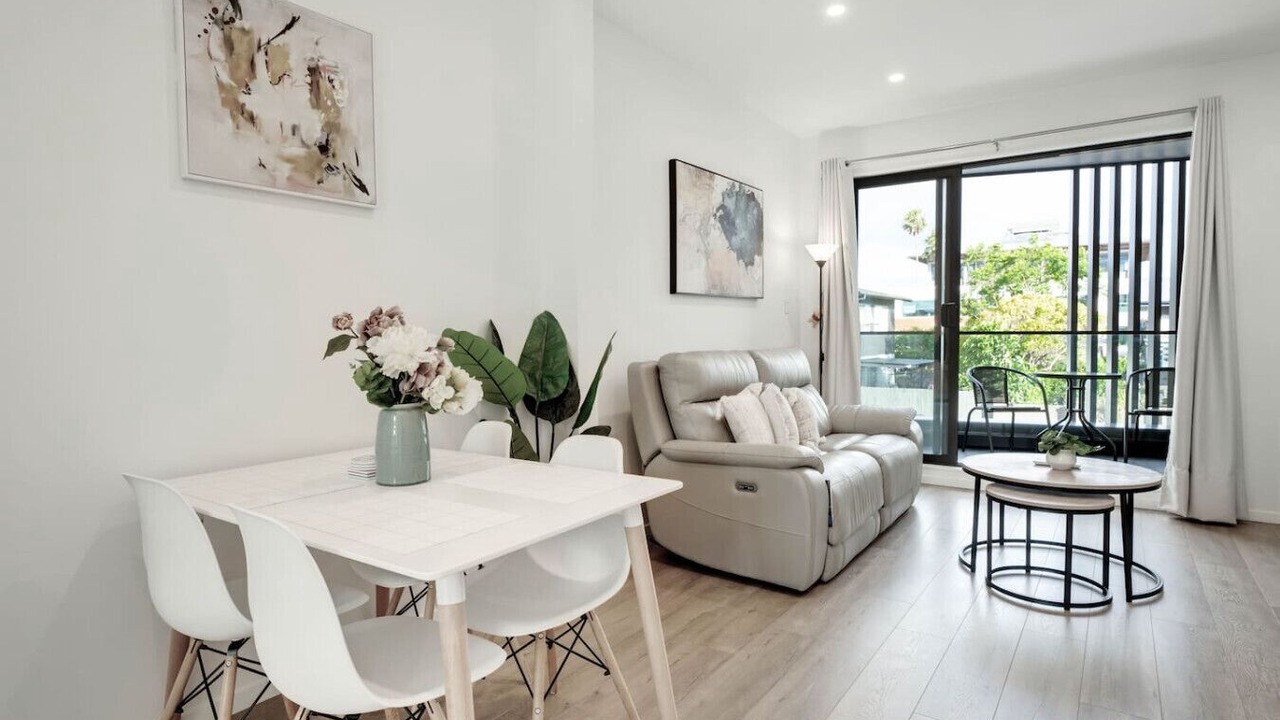 Photo of Livingroom in Takapuna