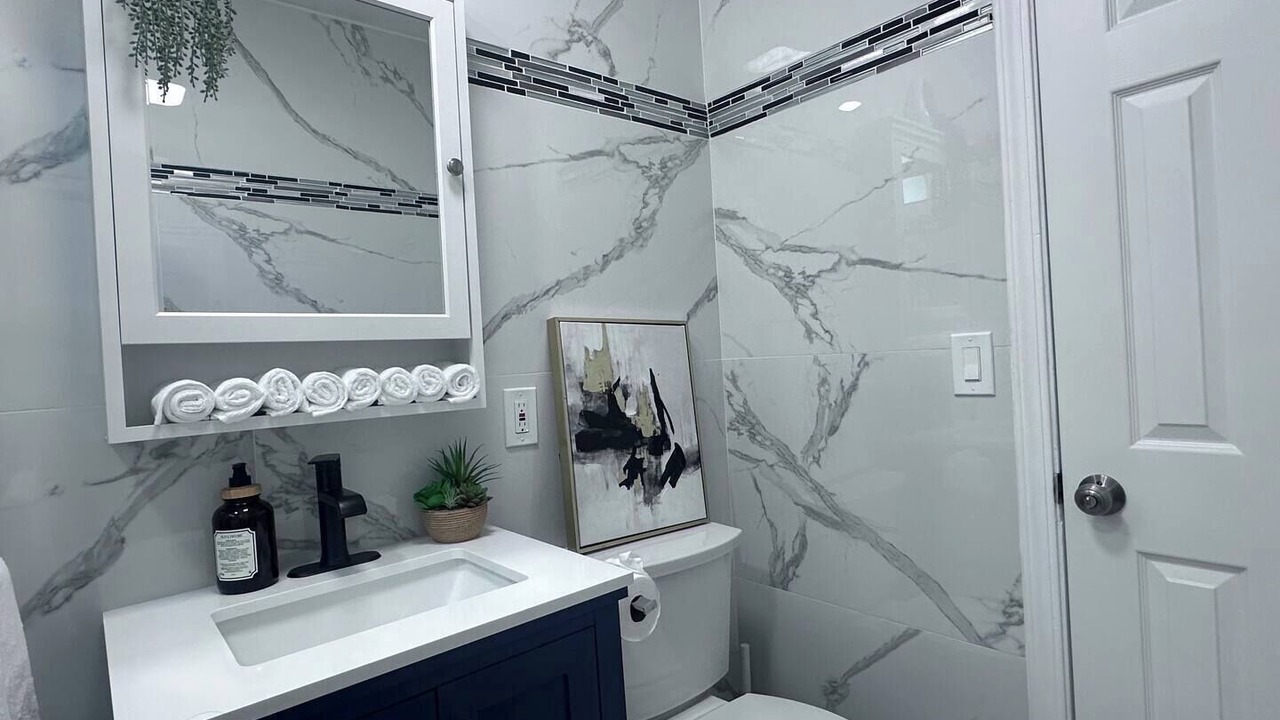 Photo of Bathroom in Huntington Beach