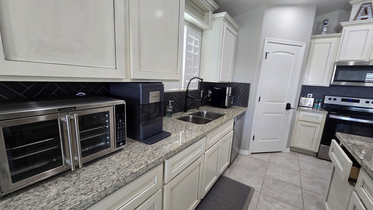 Photo of Kitchen in Fortuna Foothills