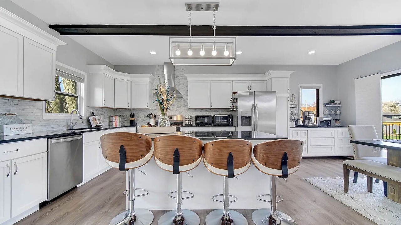 Photo of Kitchen in Cedar Lake