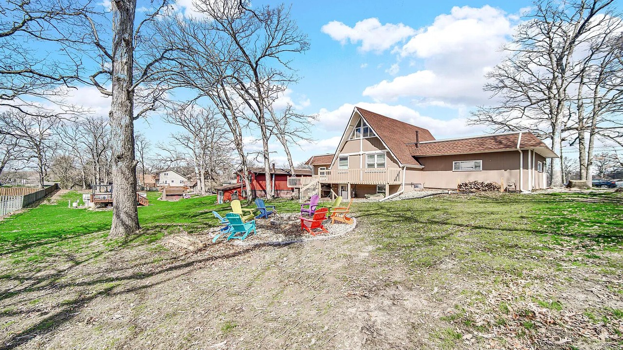 Photo of Outdoor in Cedar Lake