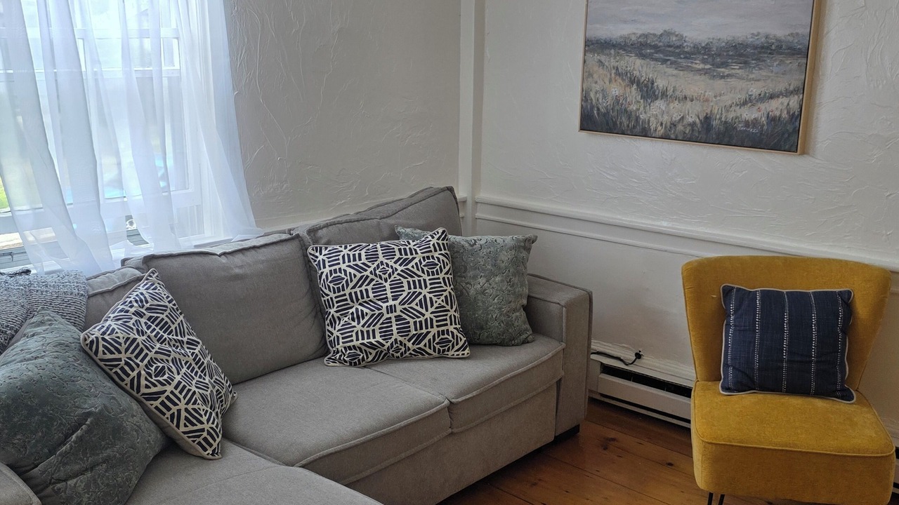 Photo of Livingroom in Marblehead