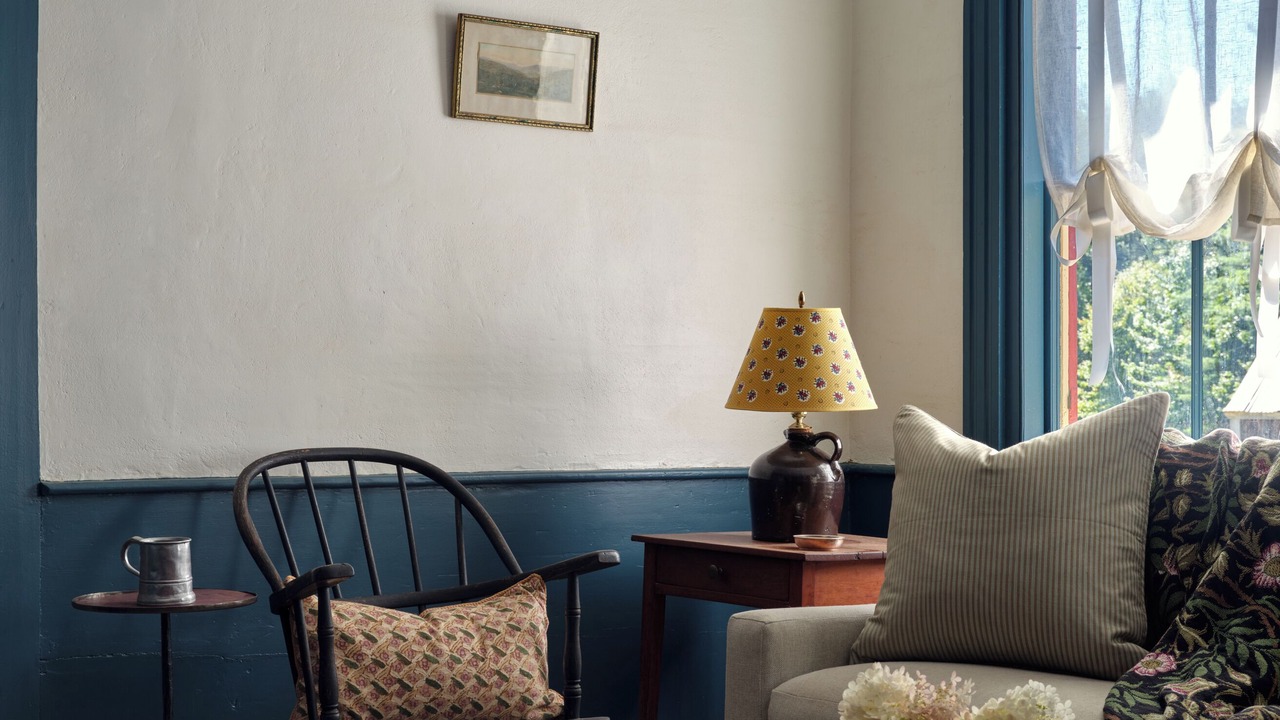 Photo of Livingroom in Center Lovell