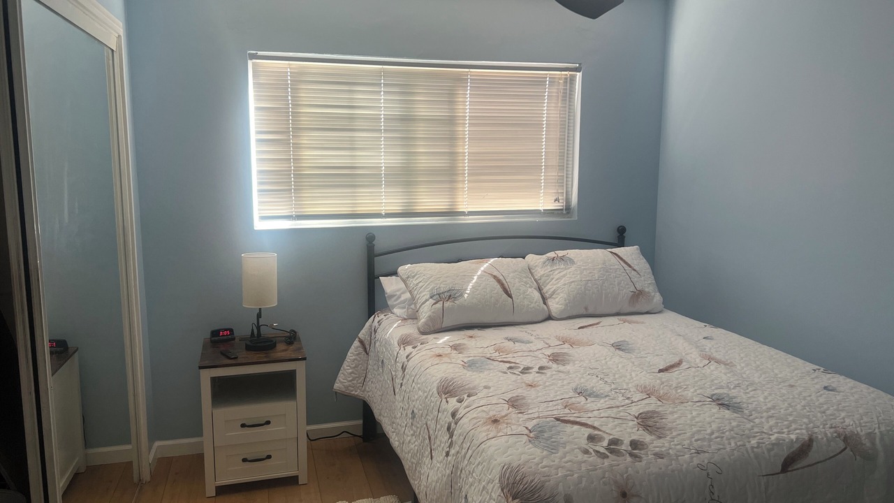 Photo of Bedroom in South Gate