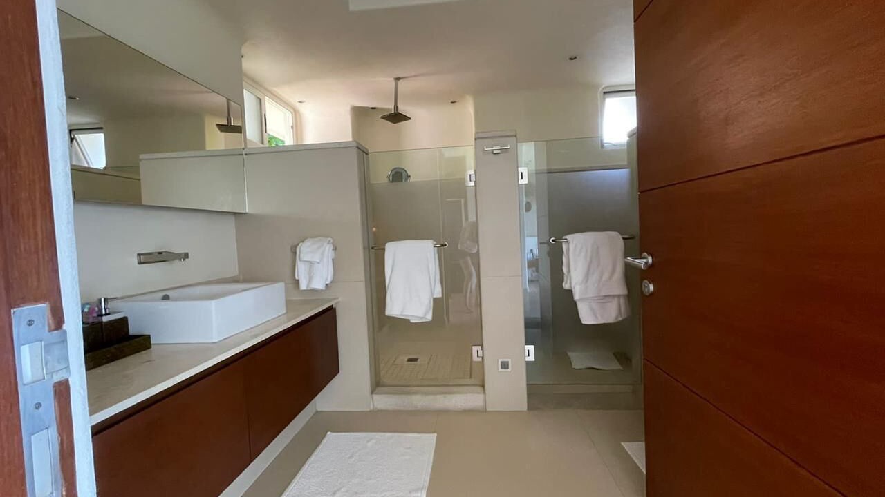 Photo of Bathroom in Las Brisas