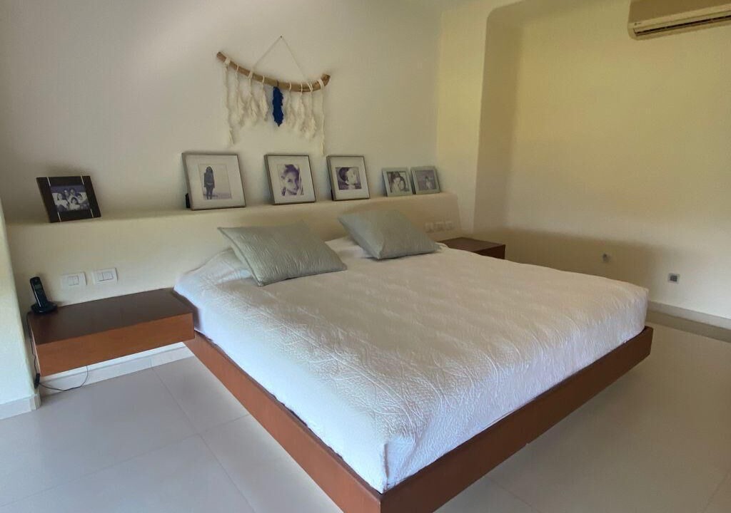 Photo of Bedroom in Las Brisas