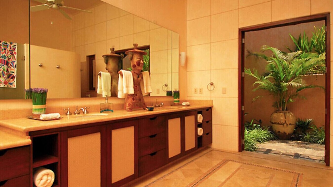 Photo of Bathroom in La Cruz de Huanacaxtle