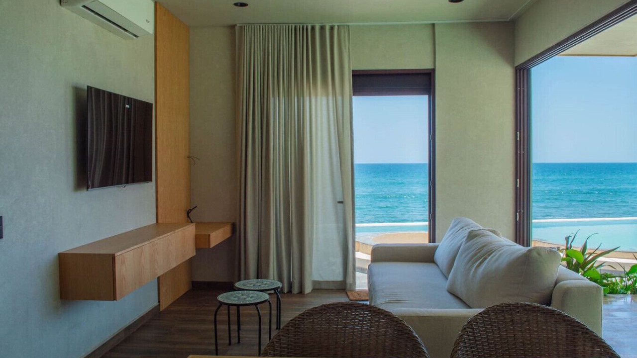 Photo of Livingroom in Cerritos