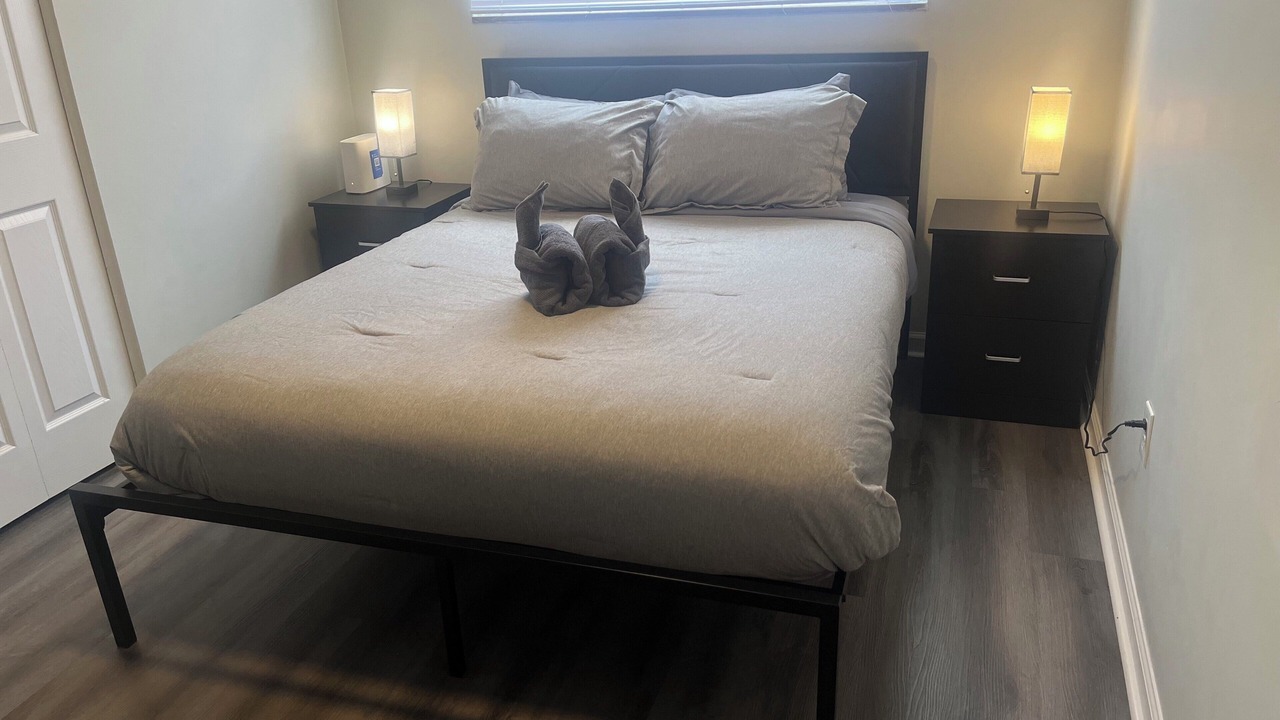 Photo of Bedroom in Dearborn Heights