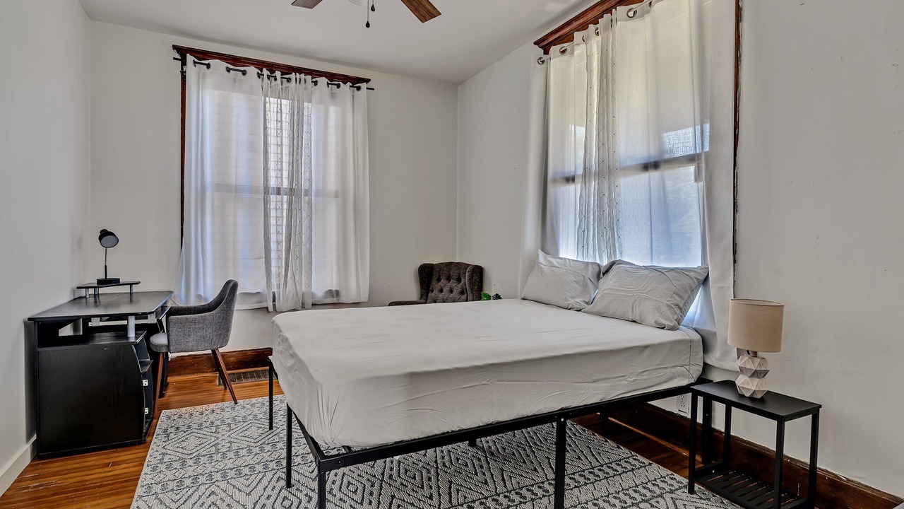Photo of Bedroom in Evansville