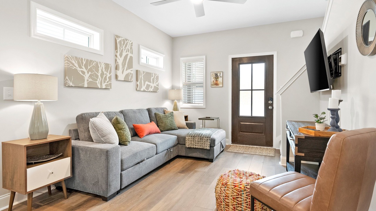 Photo of Livingroom in Clarksville