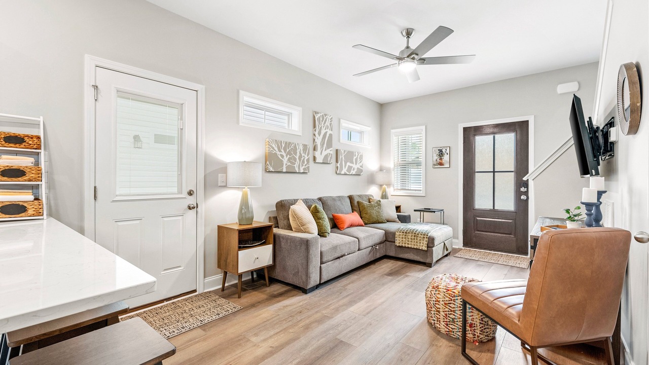Photo of Livingroom in Clarksville