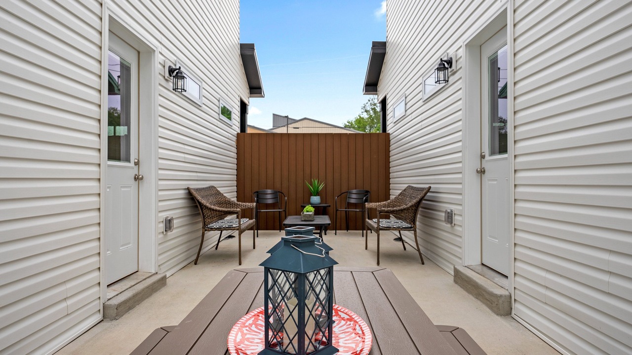 Photo of Outdoor in Clarksville