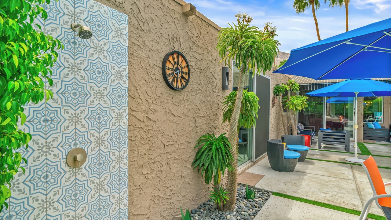 Photo of Patio Balcony in Deepwell Estates