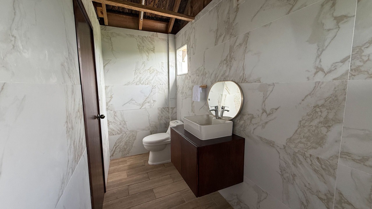 Photo of Bathroom in Elota