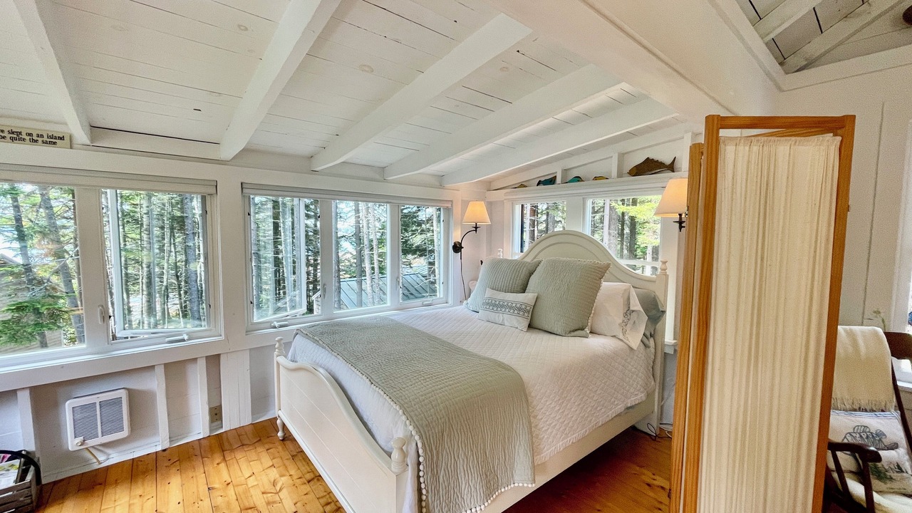 Photo of Bedroom in Spruce Head