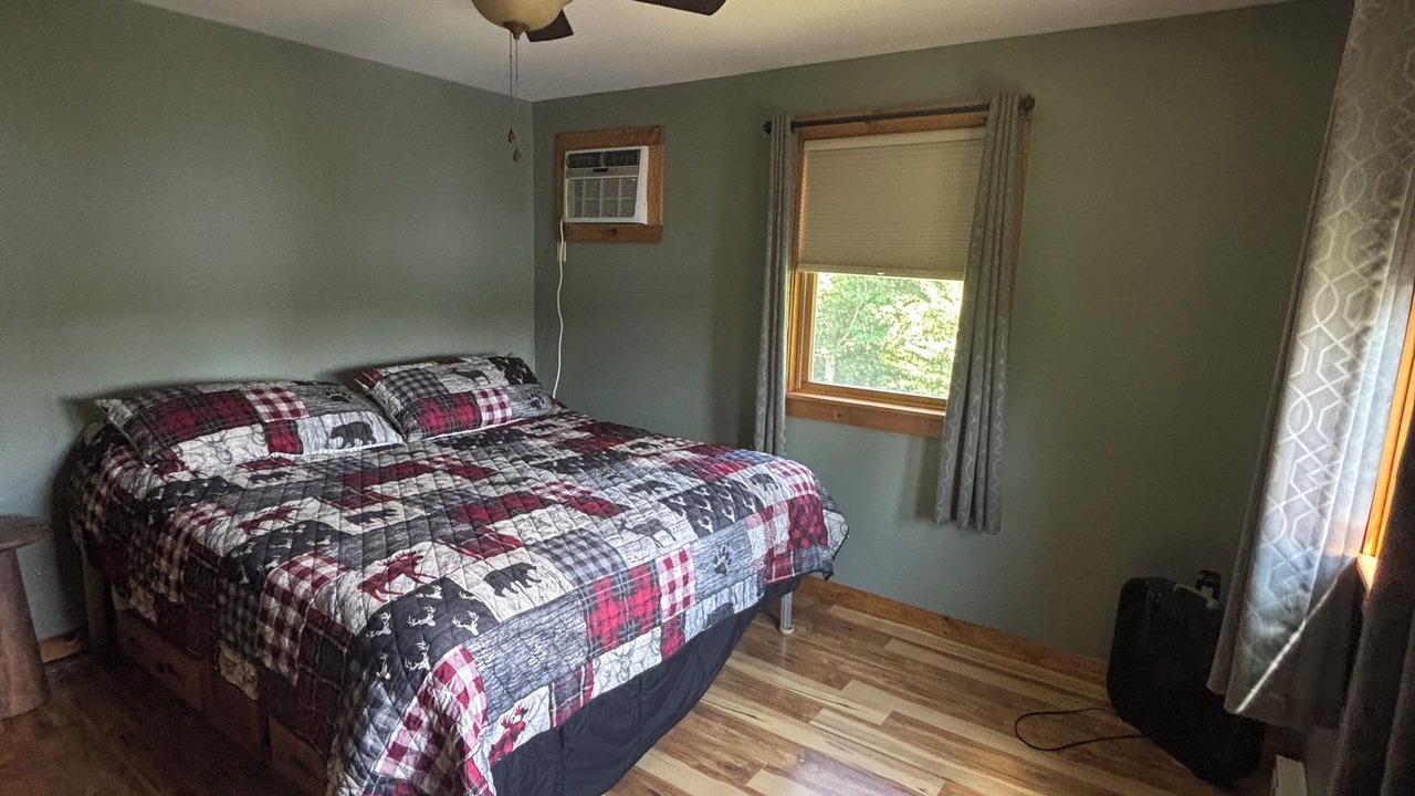 Photo of Bedroom in Errol