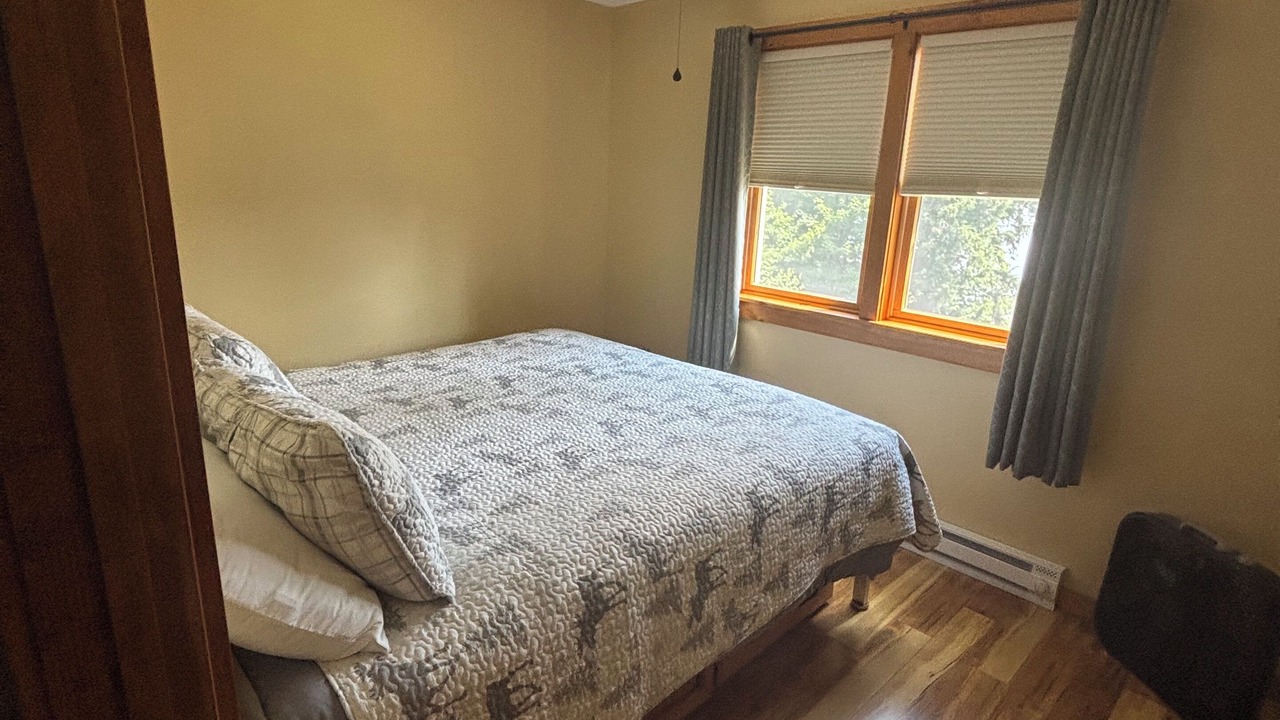 Photo of Bedroom in Errol