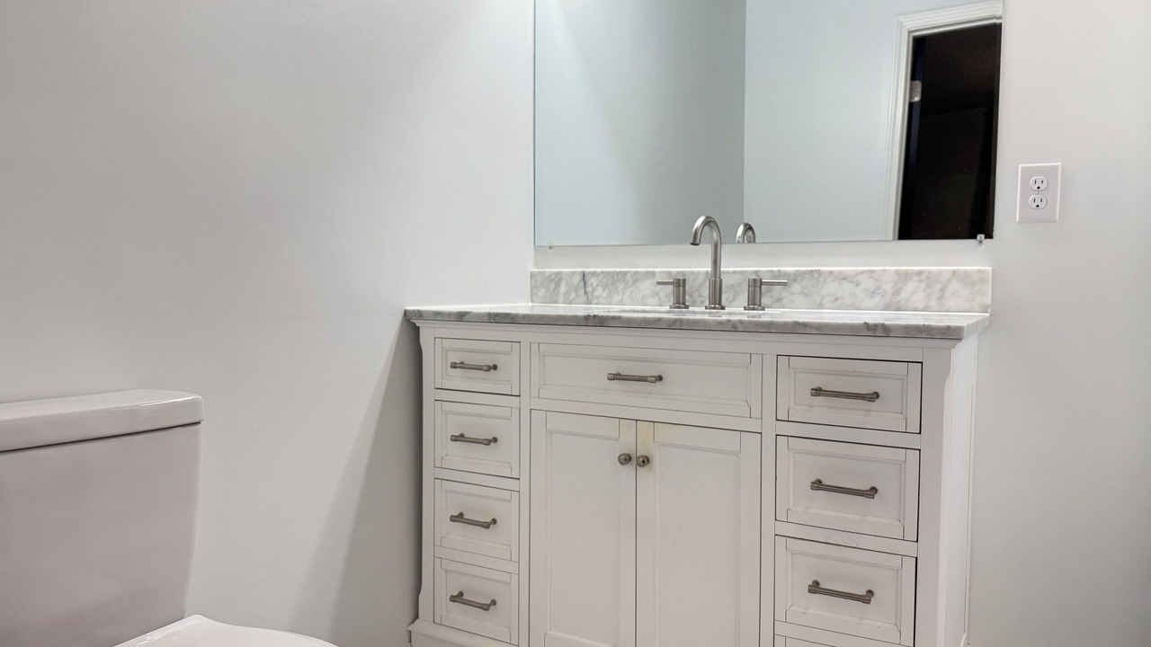 Photo of Bathroom in Dunean
