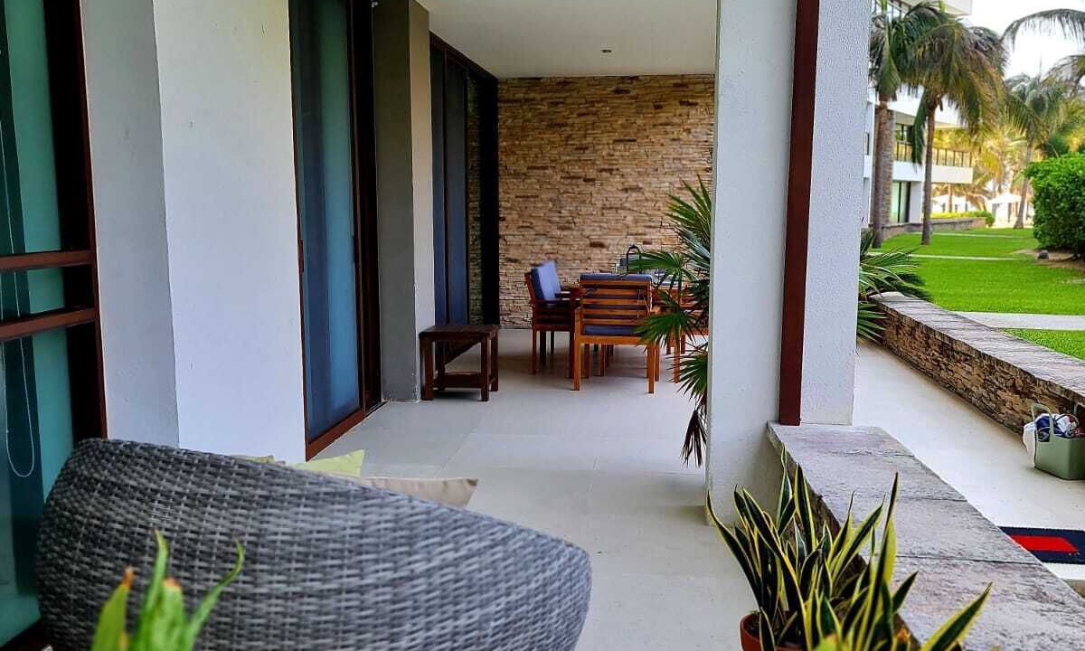 Photo of Patio Balcony in Diamante