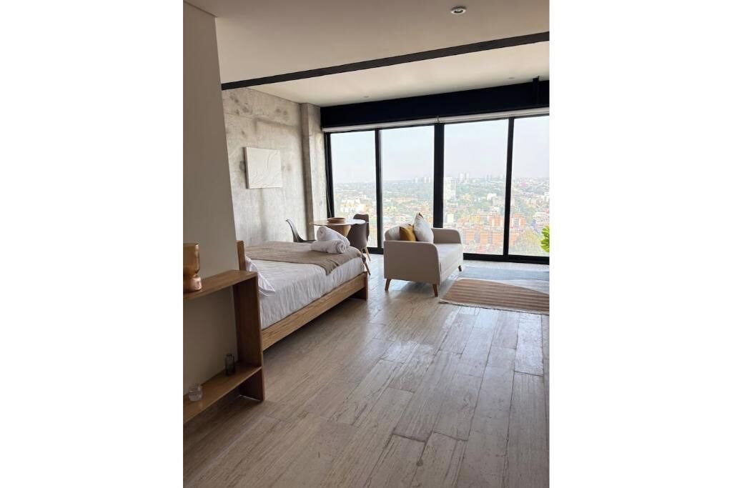 Photo of Bedroom in Anahuac