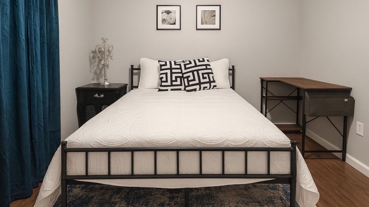 Photo of Bedroom in West Arlington