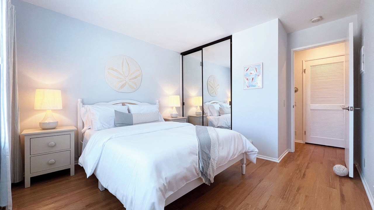 Photo of Bedroom in Newport Beach