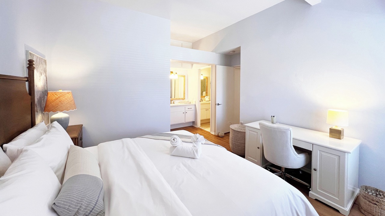 Photo of Bedroom in Newport Beach