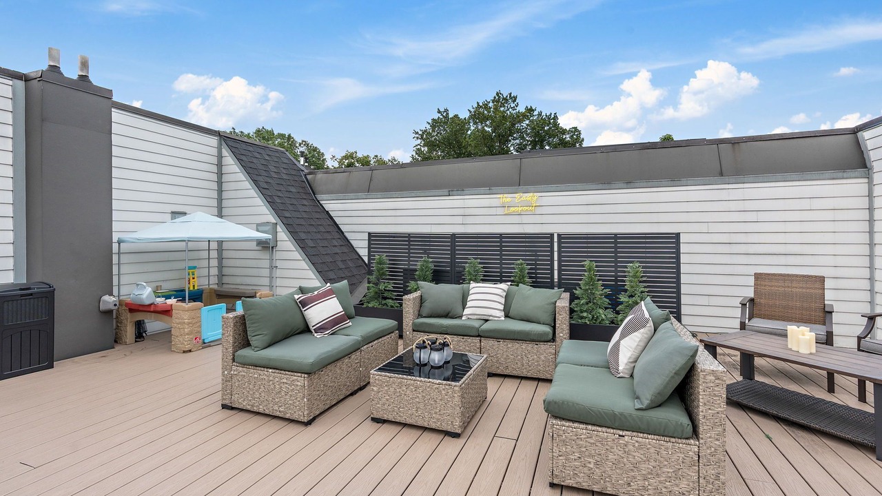 Photo of Patio Balcony in Cleveland Park