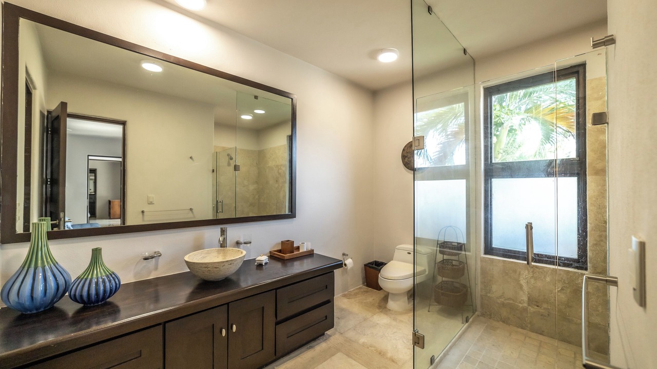 Photo of Bathroom in La Cruz de Huanacaxtle