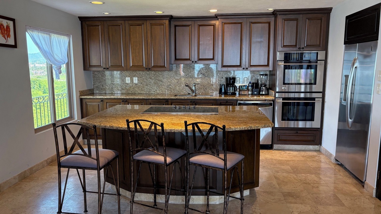 Photo of Kitchen in Flamingos