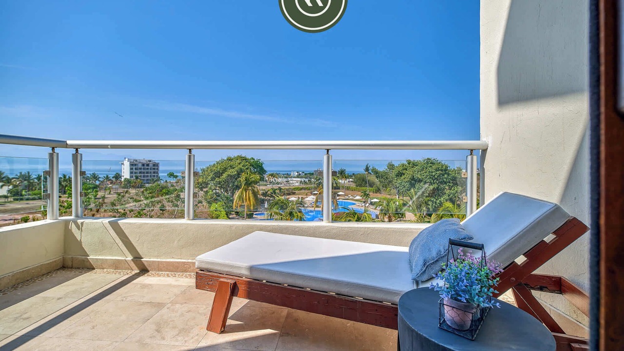 Photo of Patio Balcony in La Cruz de Huanacaxtle