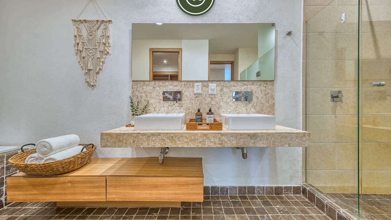 Photo of Bathroom in Litibu