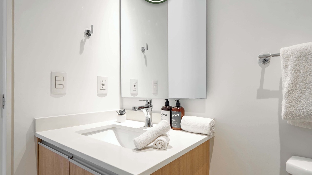 Photo of Bathroom in Flamingos