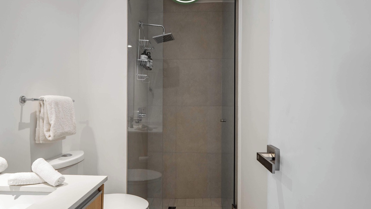 Photo of Bathroom in Flamingos
