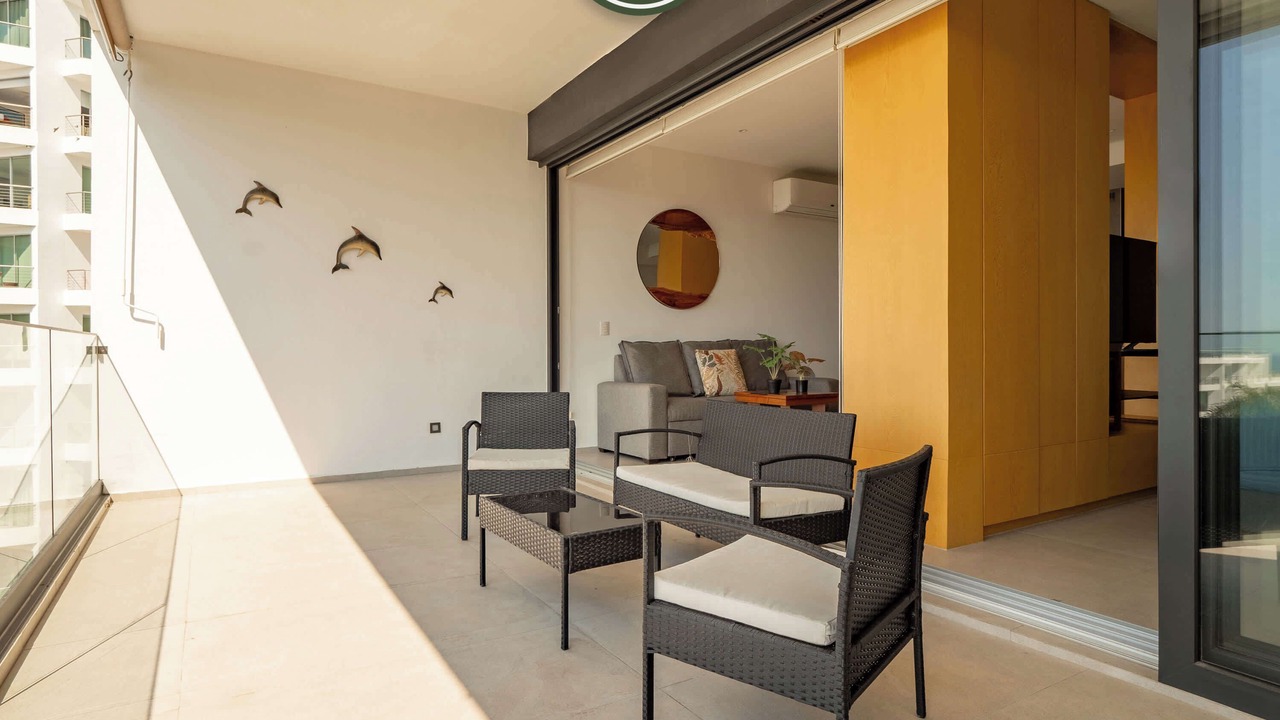 Photo of Patio Balcony in Flamingos