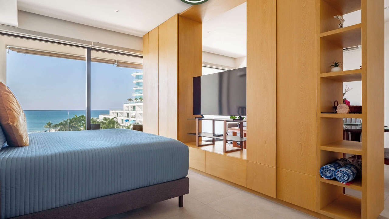 Photo of Bedroom in Flamingos