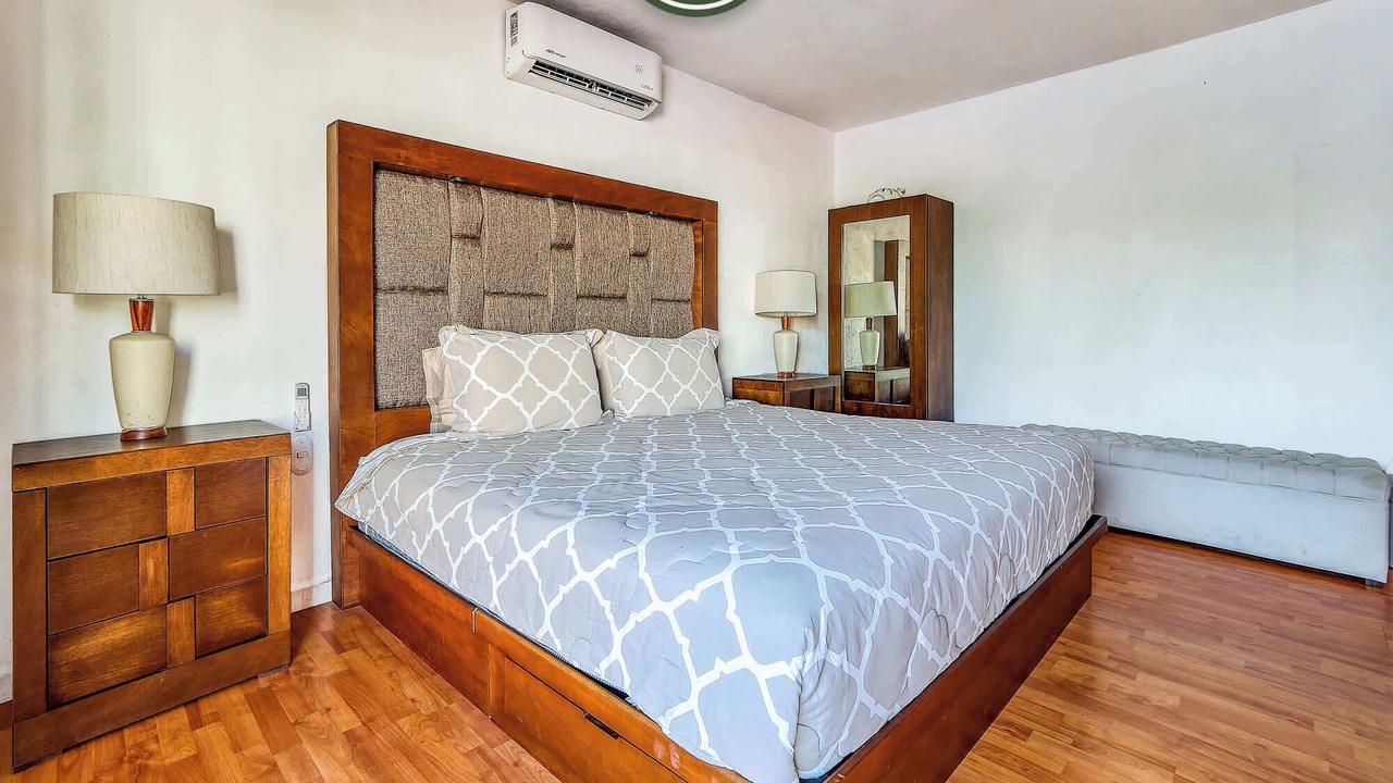 Photo of Bedroom in Isla Iguana
