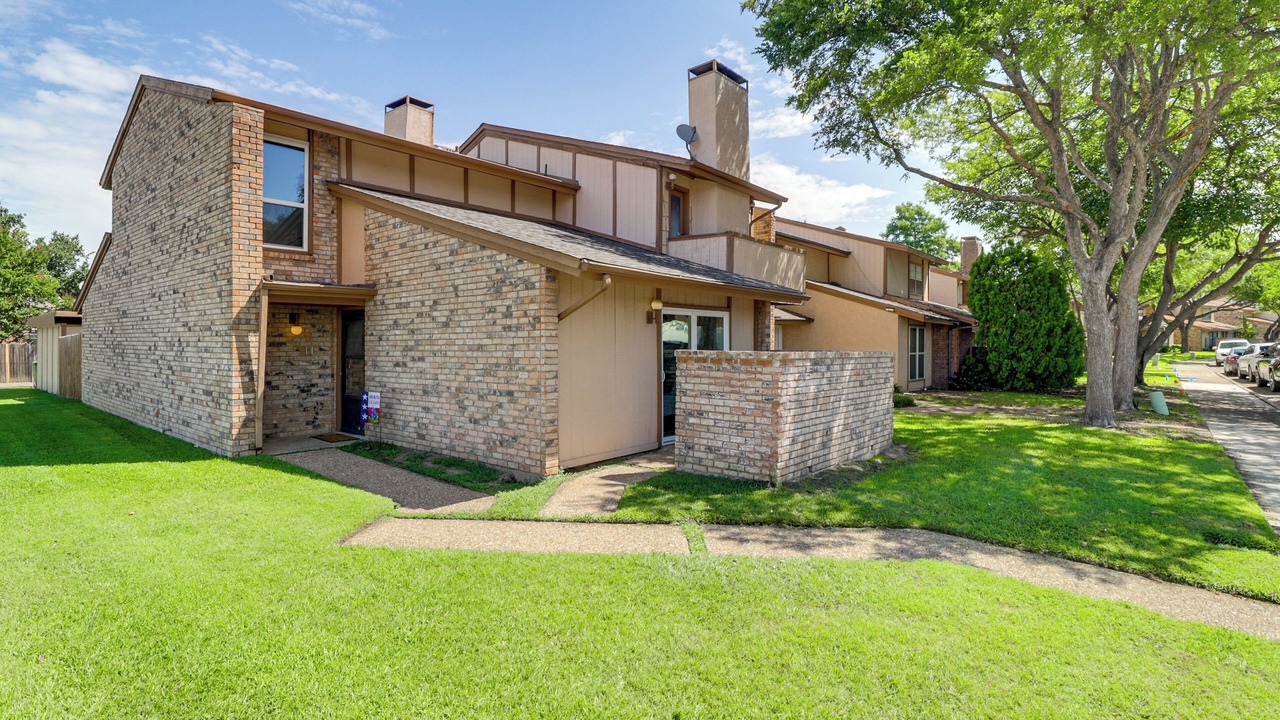 Photo of Outdoor in West Arlington
