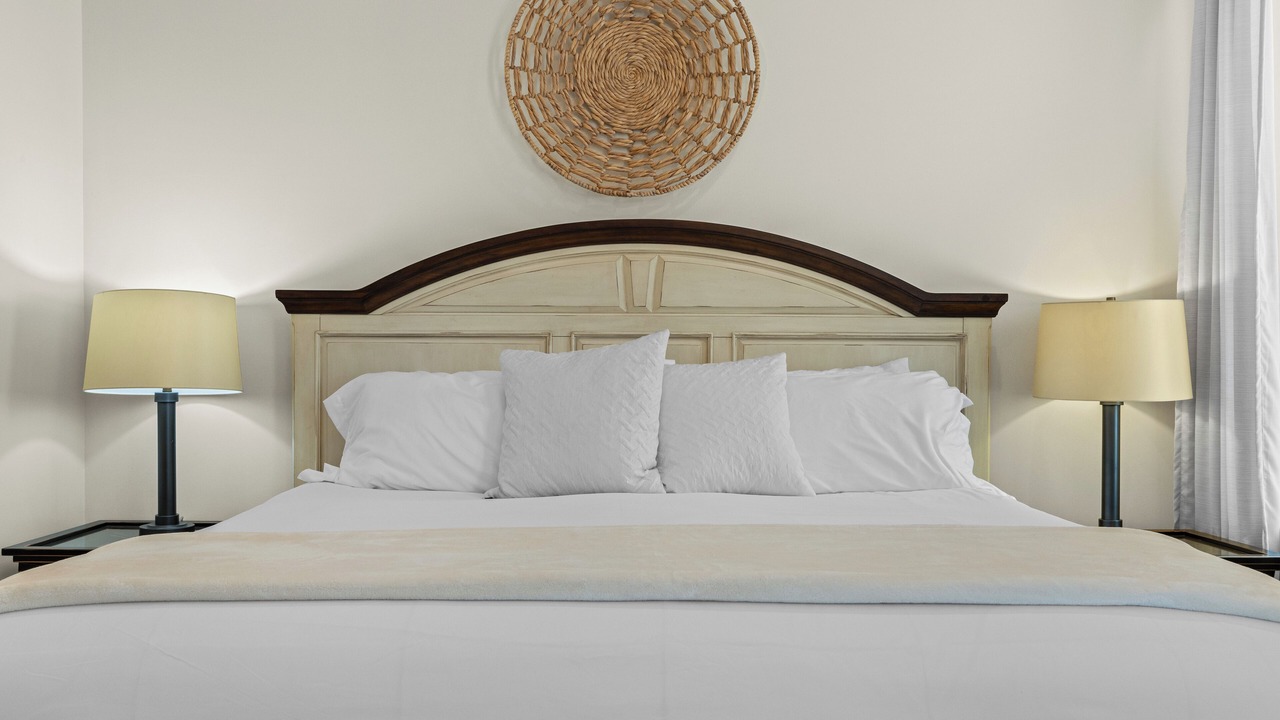 Photo of Bedroom in Five Points