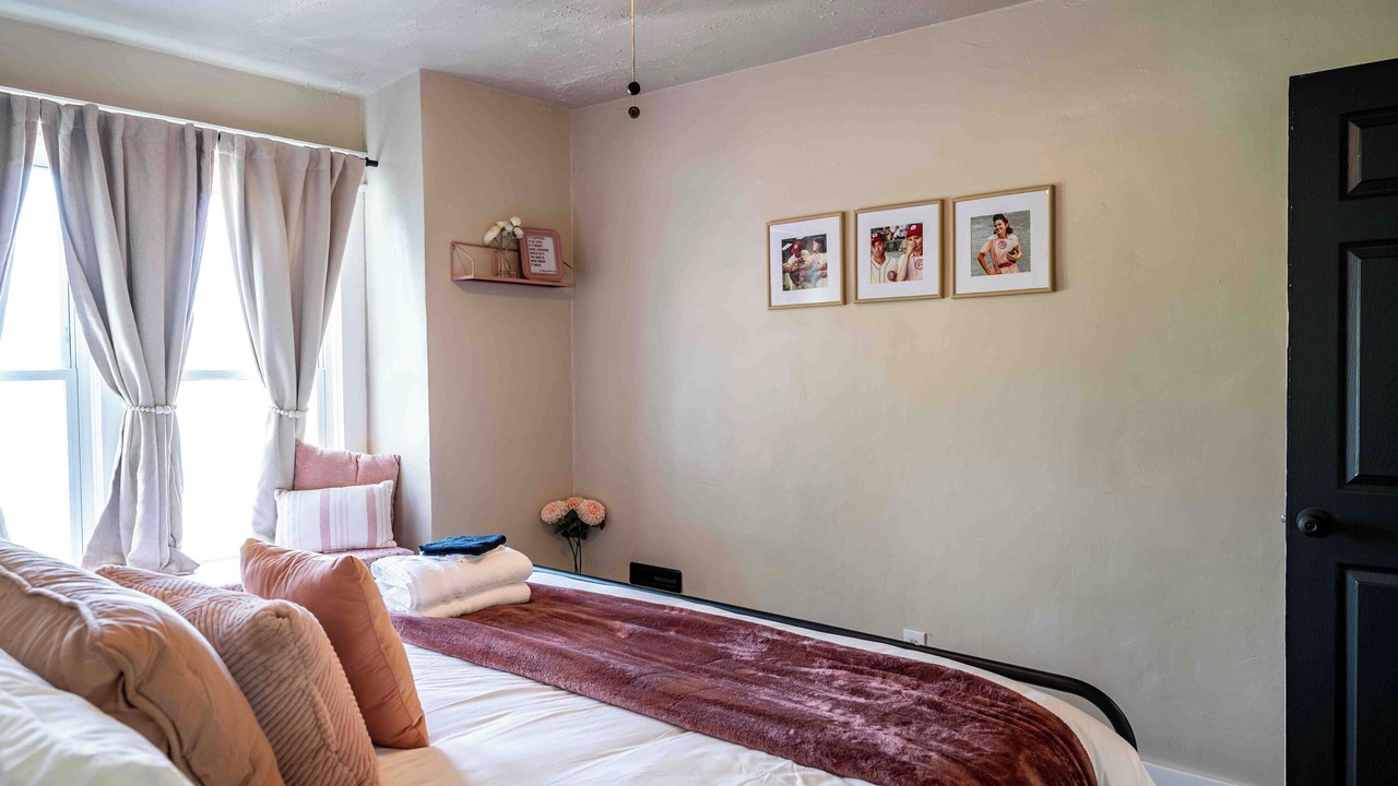 Photo of Bedroom in Hough