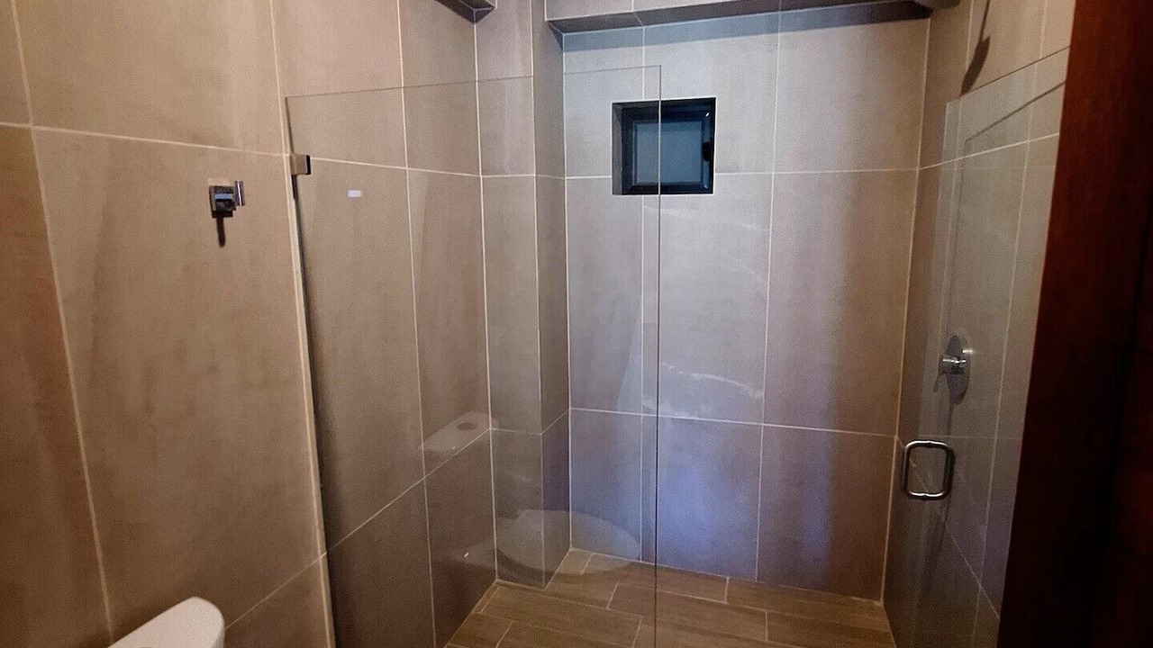 Photo of Bathroom in P Chahue