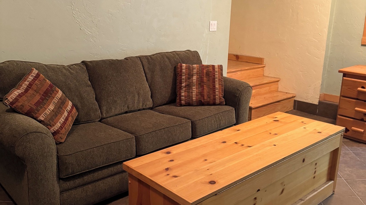 Photo of Livingroom in East Wakefield