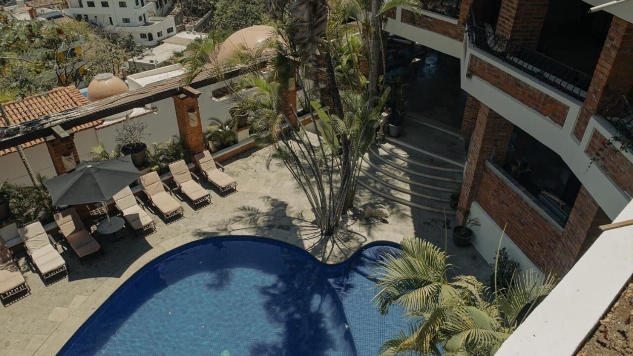 Photo of Outdoor in Romantic Zone