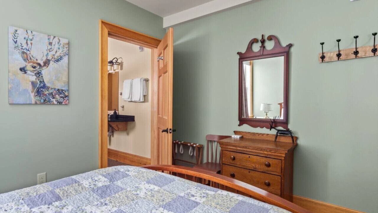 Photo of Bedroom in Bread Loaf