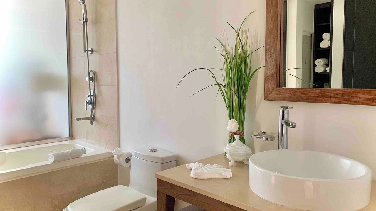 Photo of Bathroom in North Hotel Zone