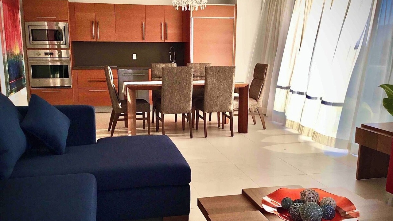 Photo of Livingroom in North Hotel Zone