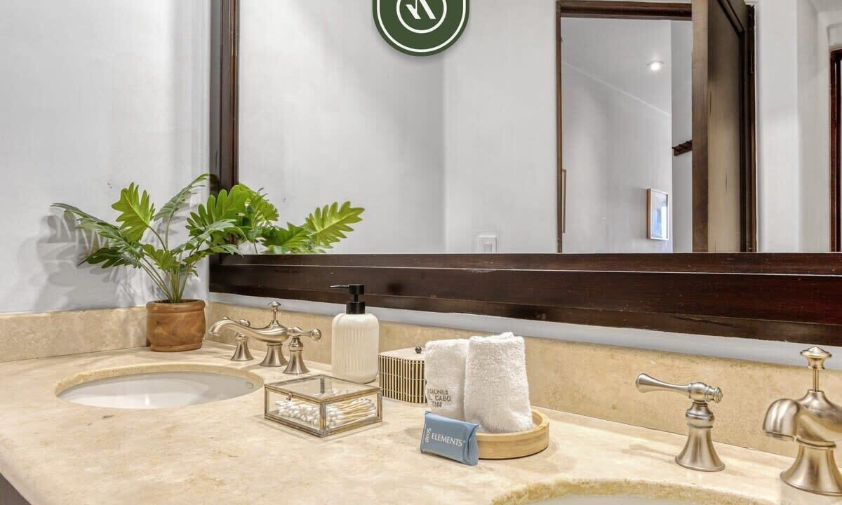 Photo of Bathroom in Cabo Bello