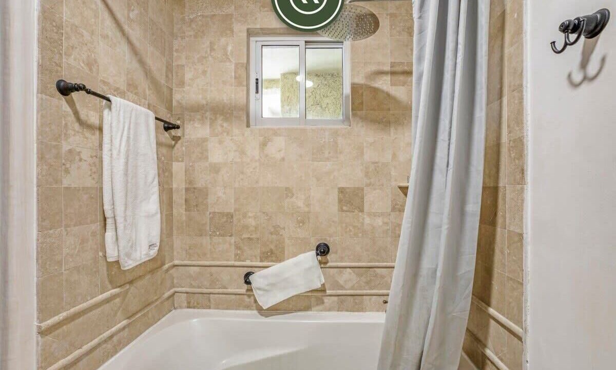 Photo of Bathroom in Cabo Bello