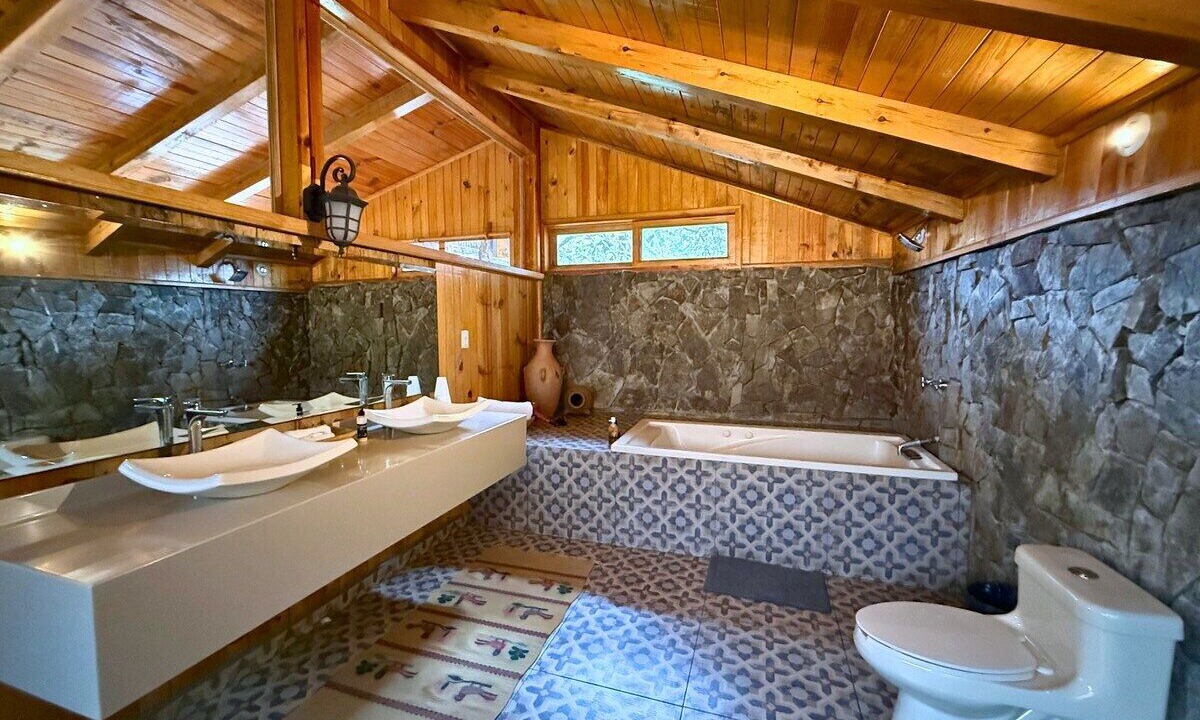 Photo of Bathroom in San Jose del Pacifico